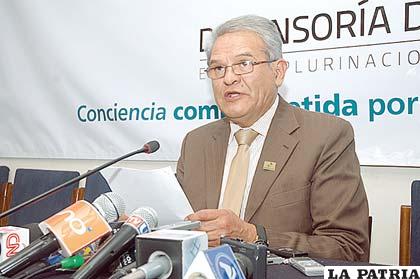 Rolando Villena, Defensor del Pueblo