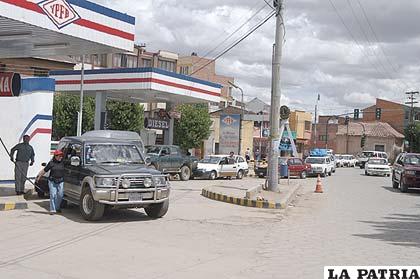 Aumentó en Bolivia la dependencia de diesel importado