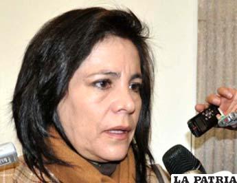 Ministra de Comunicación, Amanda Dávila