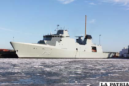 Buque de guerra de la marina danesa