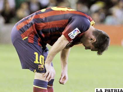 Salió lesionado Messi y preocupa a la gente de Barcelona