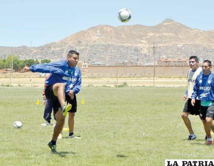 Durante el entrenamiento de San José