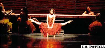 El ballet de Santiago en pleno performance