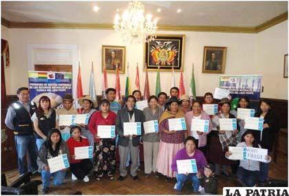 Clausura del curso denominado “Escuela de Formación de Líderes y Lideresas”