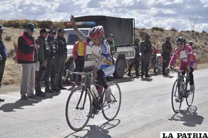 Gladis Choque, ciclista orureña que asiste a los bolivarianos