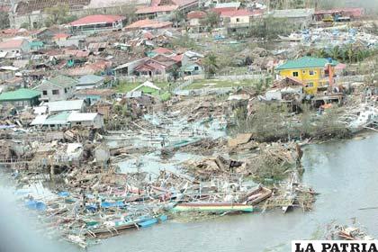 Ciudad de Tacloban en Filipinas donde millones de personas fueron afectadas por el tifón Haiyan