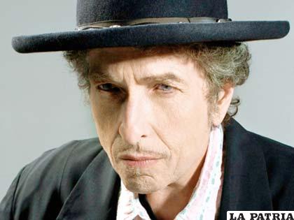 Bob Dylan, músico, cantante y poeta estadounidense