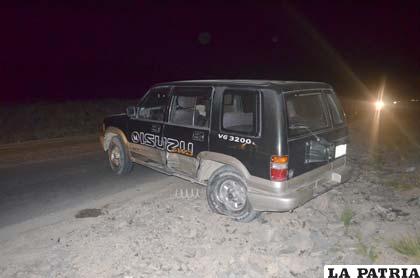 La vagoneta que quedó fuera de la carretera