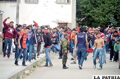 La barra de Wilstermann en plena provocación