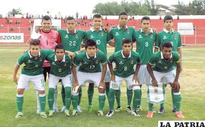 Integrantes de la selección boliviana Sub-15