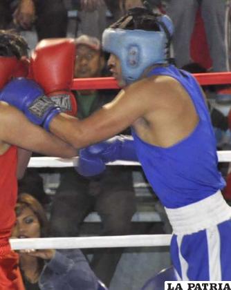 Gerson Coca, pugilista orureño