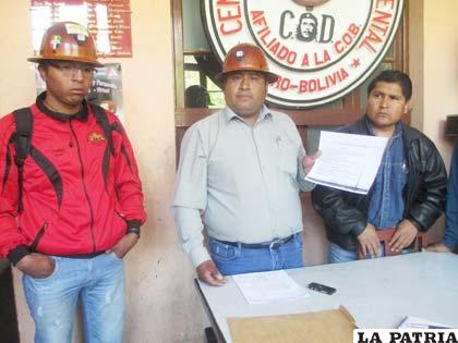 Trabajadores de Inti Raymi reunidos en la COD