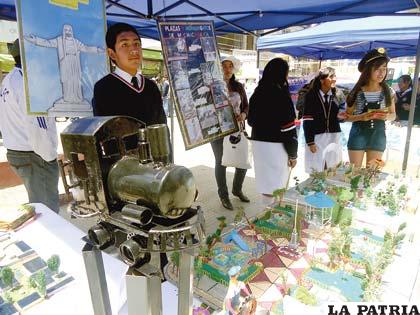 Potencialidades turísticas de Machacamarca fueron expuestas en una feria 

