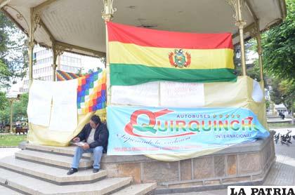 Trabajadores de la empresa Quirquincho ingresan en el cuarto día de huelga de hambre