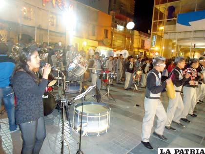 Banda Proyección Oruro brindó serenata a Santa Cecilia