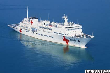 Barco médico coadyuvará trabajo de atención en Filipinas