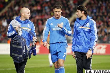 Cristiano Ronaldo salió lesionado, pero sólo fue un susto