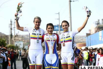 Luisa Calle (Colombia), Lilibeth Chacón (Venezuela) y Diana Peñuela (Colombia), mandaron en el ciclismo femenino