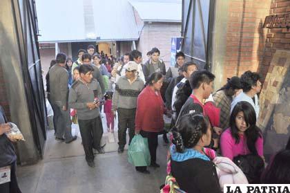 Buena afluencia de público en Expoteco