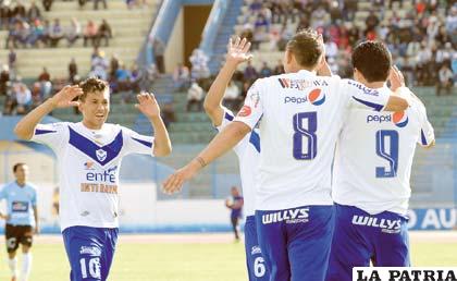 Gomes es figura del equipo de San José