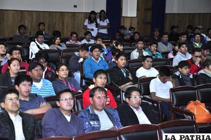 Congreso de estudiantes de Ingeniería Minera concluyó con favorables resultados