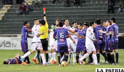 En la ida venció Blooming en Sucre (1-0)
