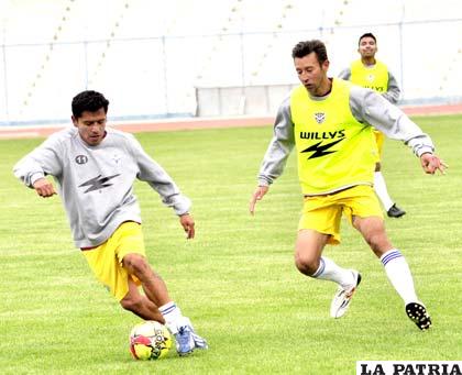 Reyes y Vera, jugadores de San José