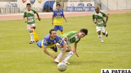EM Huanuni solo pudo empatar con Sur Car (2-2)