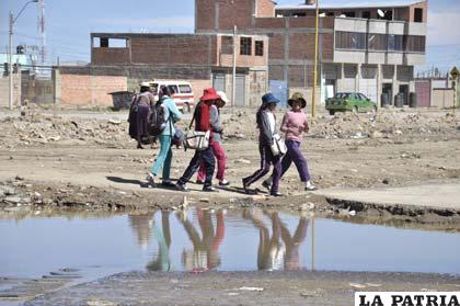 Sectores alejados no cuentan con servicio de transporte público