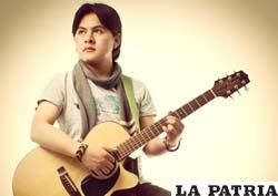 Daniel Arancibia prepara la presentación de su primer video clip