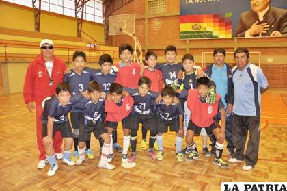 Los integrantes de la selección Sub-12