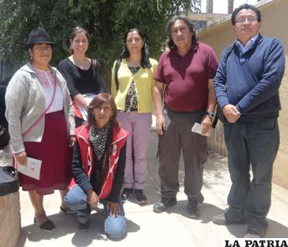 Personal de salud ecuatoriano y boliviano en intercambio de experiencias