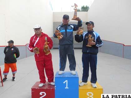 Campeones en la categoría Guardia de Honor