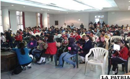 Niños participan activamente en propuesta de soluciones