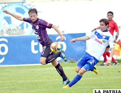 Rivero y Bustamante, hicieron doblete en el partido