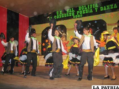 Huaylas del Peruì, ganador en danza Beni Moro