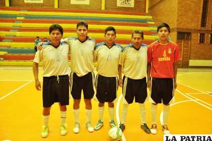 Los integrantes del equipo de Cegep
