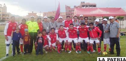 El equipo orureño de YPFB que logró el título en fútbol