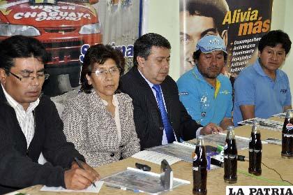 Durante la presentación de la prueba 