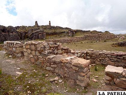 Una vista de las ruinas de Huarcamarca