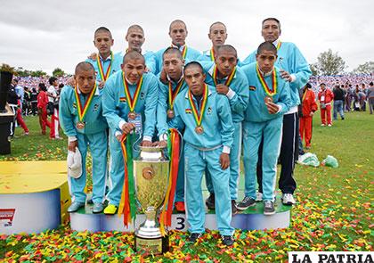 El equipo del colegio Bolívar logró la medalla de bronce