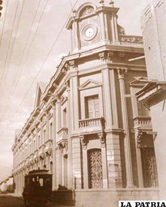 Antiguo edificio donde funcionaba el banco 