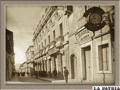 Hermosa postal de lo que ahora es la calle Bolívar