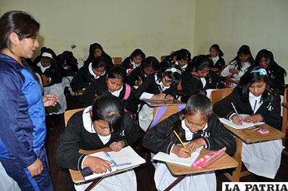 Clases deberían culminar el 7 de diciembre