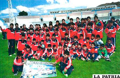 El equipo de fútbol en varias categorías del Club Deportivo Zanca