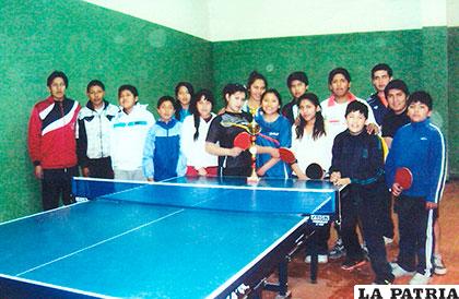 Deportistas que habitualmente participan en los torneos