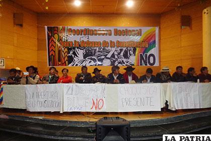 Dirigentes nacionales se reunieron en Oruro para decir 