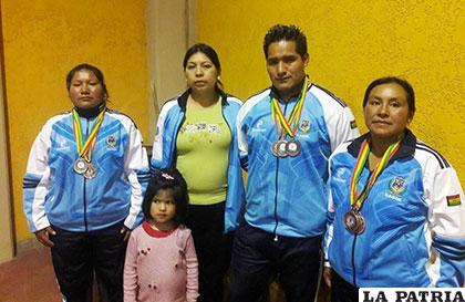 Deportistas que lograron medallas en el certamen nacional