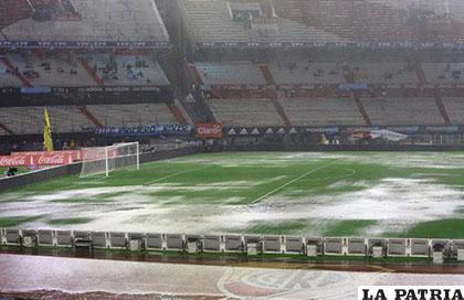 Las condiciones no estaban dadas en el estadio Monumental /CONMEBOL.COM
