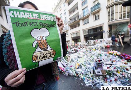 En enero, los  terroristas atacaron la sede del semanario Charlie Hebdo, cobrando la vida de 12 personas /info7.mx